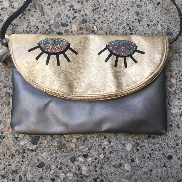 Purse - Picture 3 of 4